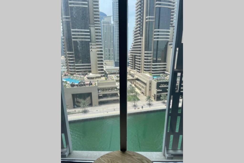 Cayan Tower Luxury Apartment With Sea View Dubai Exterior foto
