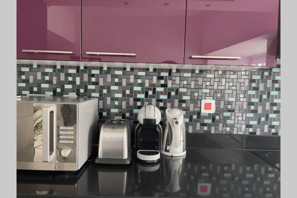 Cayan Tower Luxury Apartment With Sea View Dubai Exterior foto