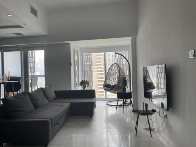 Cayan Tower Luxury Apartment With Sea View Dubai Exterior foto